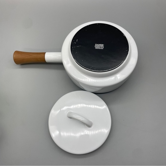Dansk Enamelware Fondue Pot Saucepan White Teak Handle - Picture 8 of 12